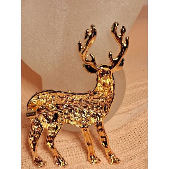New Beautiful Christmas Deer Brooch with Blue & Green Bling. - Picture 3 of 3
